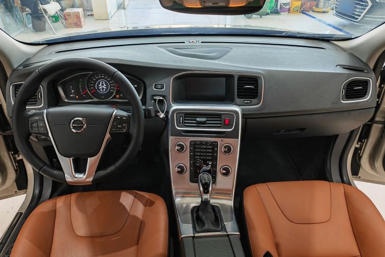 Used Volvo S60 2018 S60L T3 Smart Progress Edition Interior 1