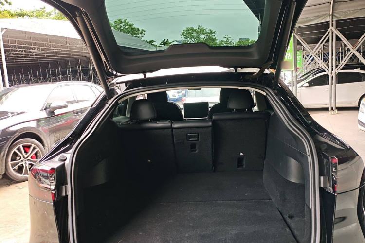 Used Tesla Model Y 2022 Rear-Wheel-Drive Version