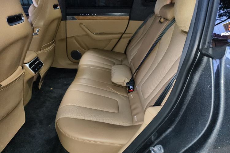 Used Hima Luxeed R7 2024 All-Electric 736 km Ultra