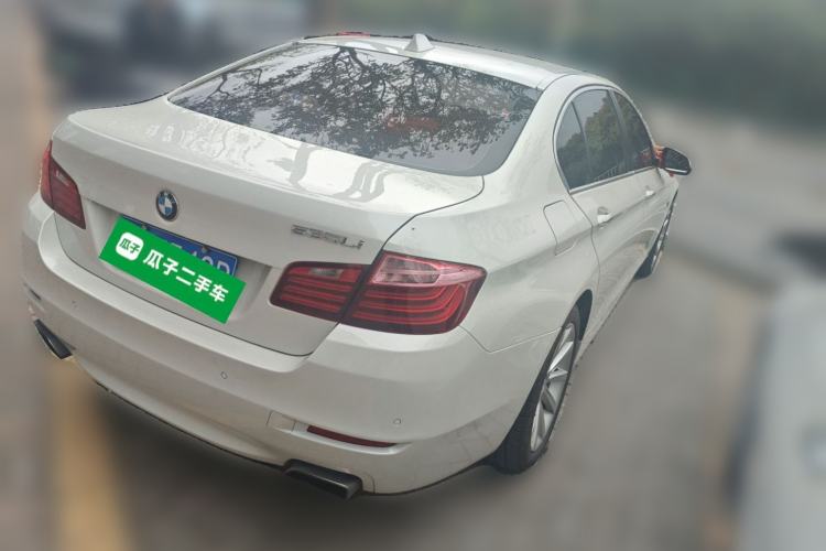 Used BMW 5 Series 2014 535Li Leading Model
