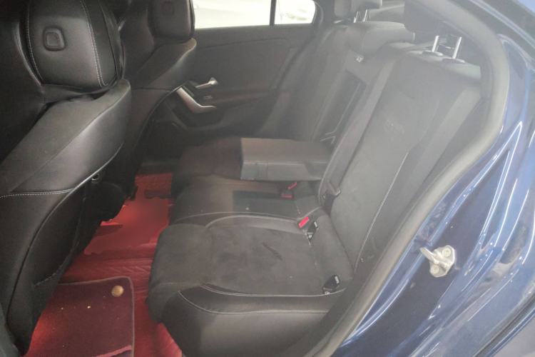 Used Mercedes-Benz A-Class 2021 A 200 L Sport Sedan Fashion Model
