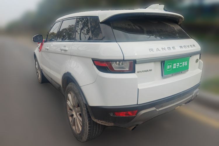 Used Land Rover Range Evoque 2017 2.0T SE Smart Glow Edition
