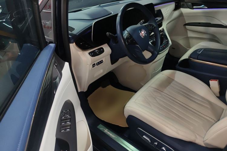 Used Buick GL8 2022 Avenir Avia Four-Seat Prestige Edition Driver Seat