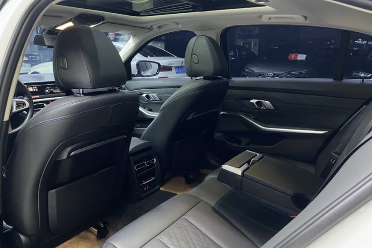 Used BMW 3 Series 2022 320Li M Sport Package Interior 2