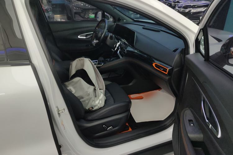 Used CHANGAN UNI-T 2022 1.5T Flagship Edition Right Front Seat