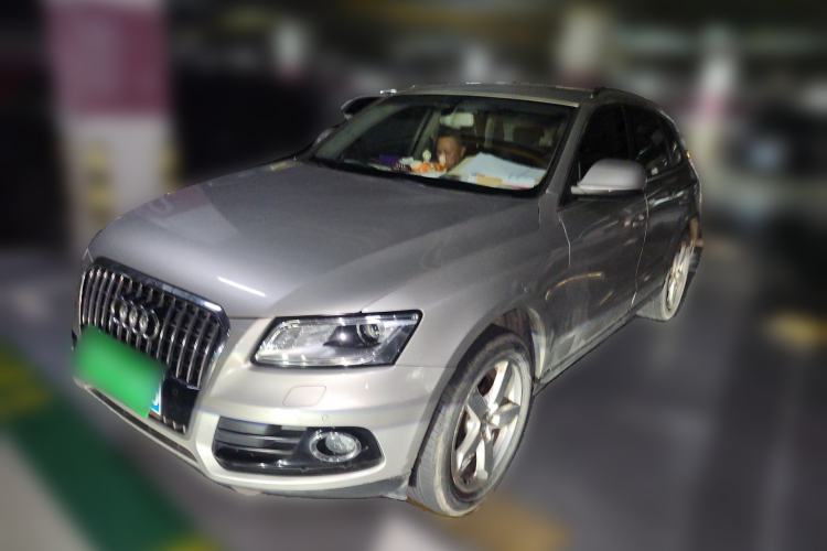 Used Audi Q5 2015 40 TFSI Comfort Model