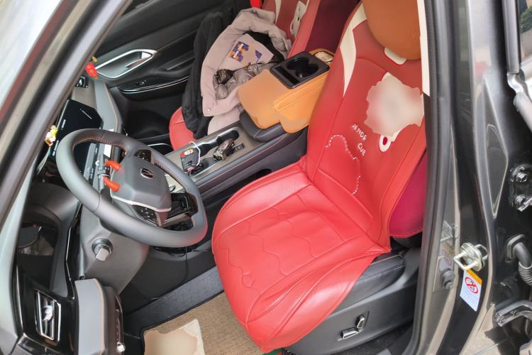 Used CHANGAN X7 PLUS 2024 1.5T Automatic Luxury Edition 5 Seats Left Front Seat