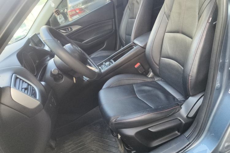 Used Mazda 3 Axela 2017 Sedan 1.5L Automatic Luxury Model Emission Standard China V Left Front Seat