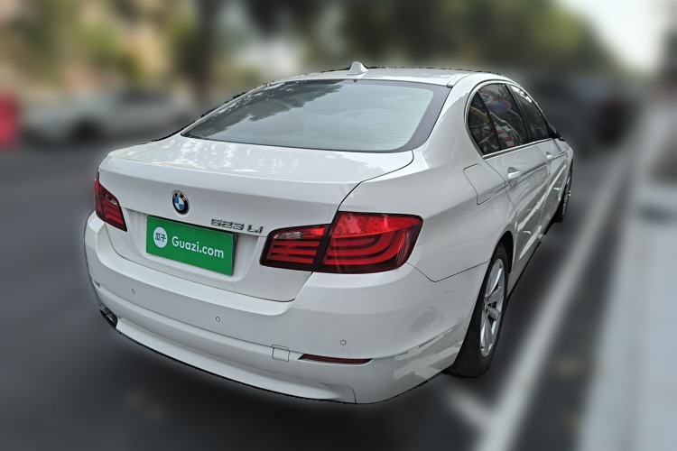 Used BMW 5 Series 2011 523Li Leading Model