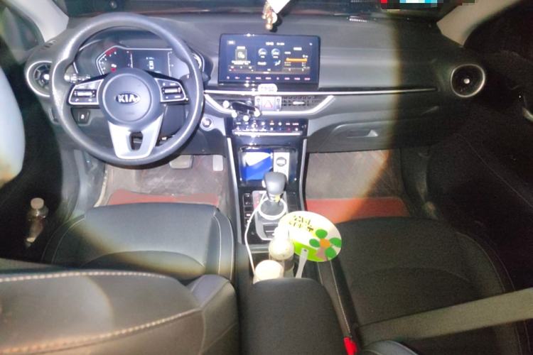 Used Kia K3 2019 1.5L CVT New Sharp Edition Center Console