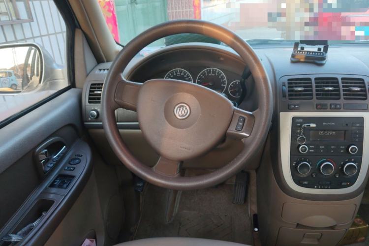 Used Buick GL8 2014 2.4L Classic Edition