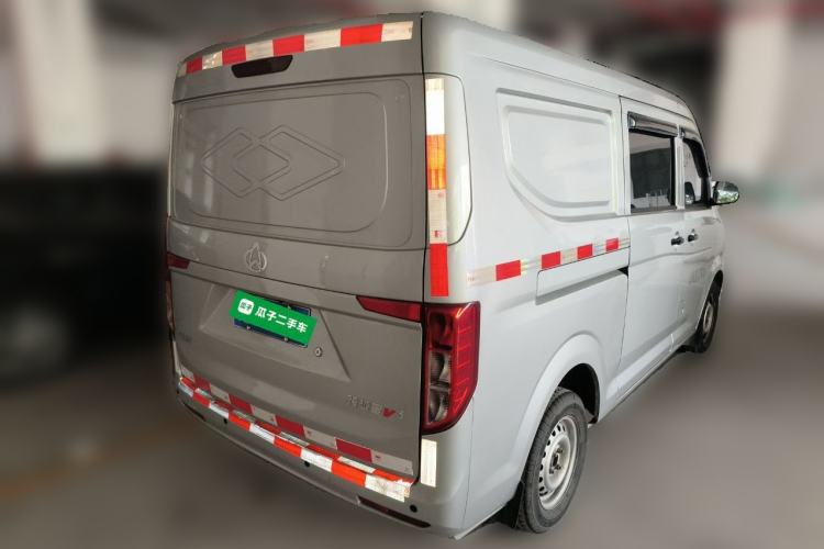 Used CHANGAN KUAYUE Xing V3 2022 1.5L Gasoline Luxury 5-Seater Minivan JL473QH Rear Right 45 Deg