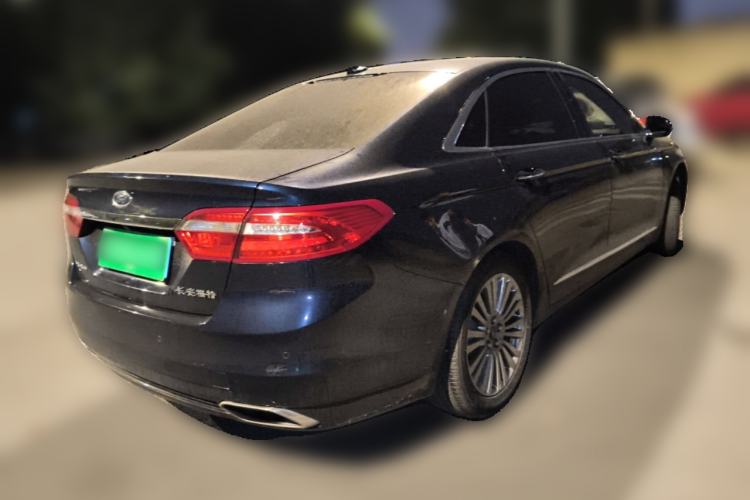 Used Ford Taurus 2017 EcoBoost 245 Luxury Model Rear Right 45 Deg