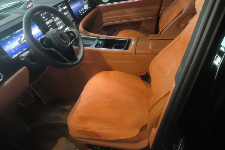 Used Hima AITO M9 2024 Range-Extended Max Edition 42 kWh 6-Seater Version Left Front Seat