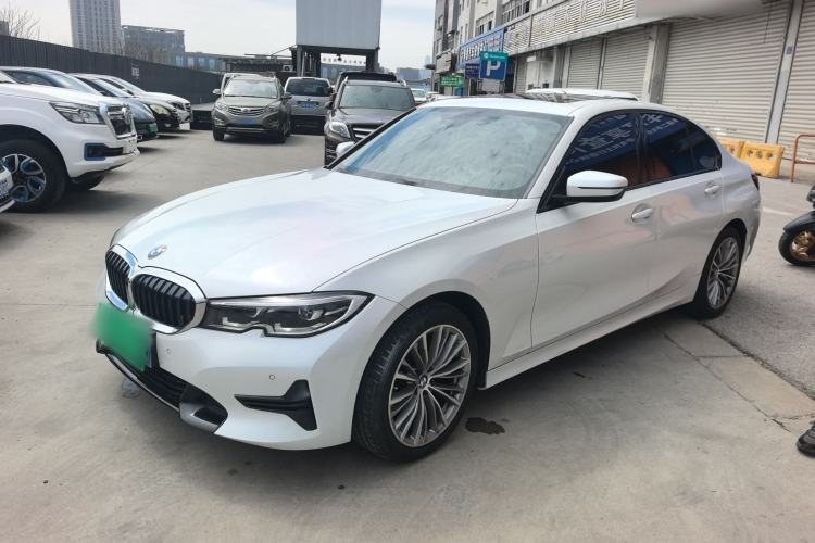 Used BMW 3 Series 2022 320i Sport Package