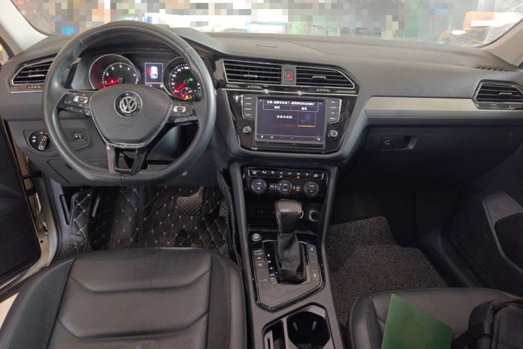 Used Volkswagen Tiguan L 2017 330TSI Automatic Two-Wheel Drive Luxury Edition
