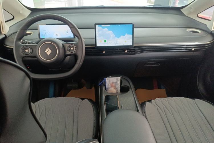 Used Baojun Cloud 2023 460 Plus Operational Exclusive Edition Center Console