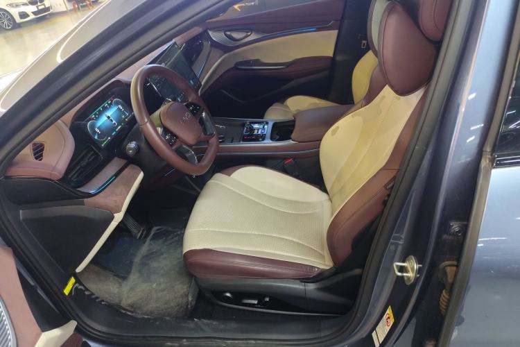 Used BYD Seal 2023 DM-i 1.5T 121km Flagship Model Left Front Seat