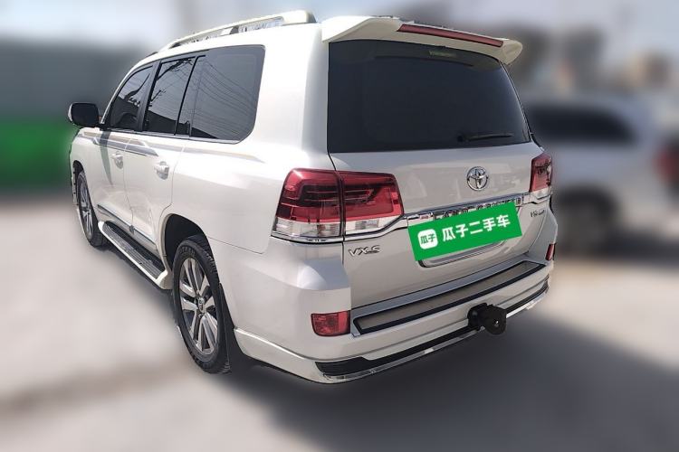 Used Toyota Land Cruiser 