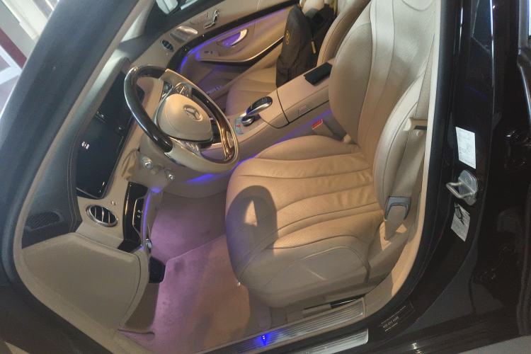 Used Mercedes-Benz Maybach S-Class 2015 S 400 4MATIC Left Front Seat