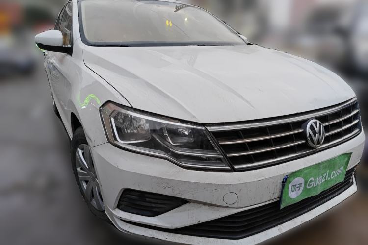 Used Volkswagen Jetta 2017 1.4L Manual Fashion Edition