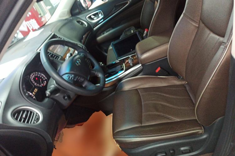 Used Infiniti QX60 2016 2.5 S/C Hybrid Two-Wheel-Drive Excellence Edition China V Standard