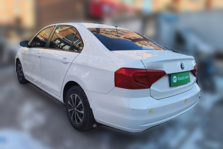 Used Volkswagen Jetta 2017 1.4L Manual Fashion Edition
