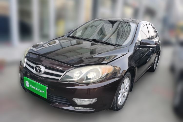 Used Soueast V5 Lingzhi 2014 1.5L Manual Comfort Model