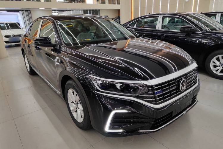 Used Volkswagen Passat New Energy 2025 430 PHEV Hybrid Business Edition