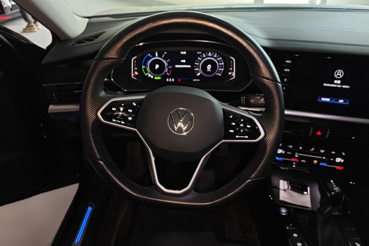 Used Volkswagen Passat New Energy 2023 430 PHEV Hybrid Elite Edition
