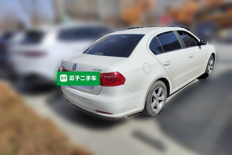 Used Volkswagen Lavida 2013 Revised Classic 1.6L Automatic Fashion Edition