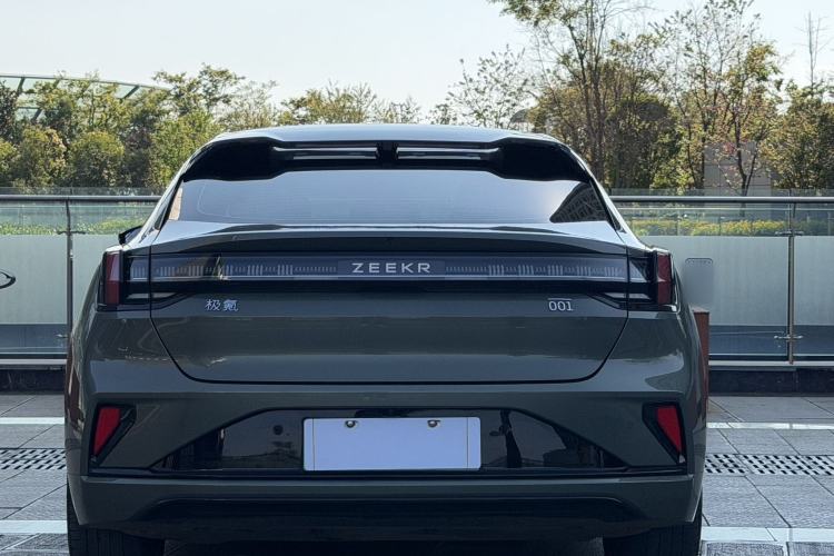 Used Zeekr 001 2024 WE Edition 95 kWh All-Wheel Drive Exterior 9