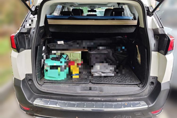 Used Peugeot 5008 2017 380THP 7-Seater Elite Edition