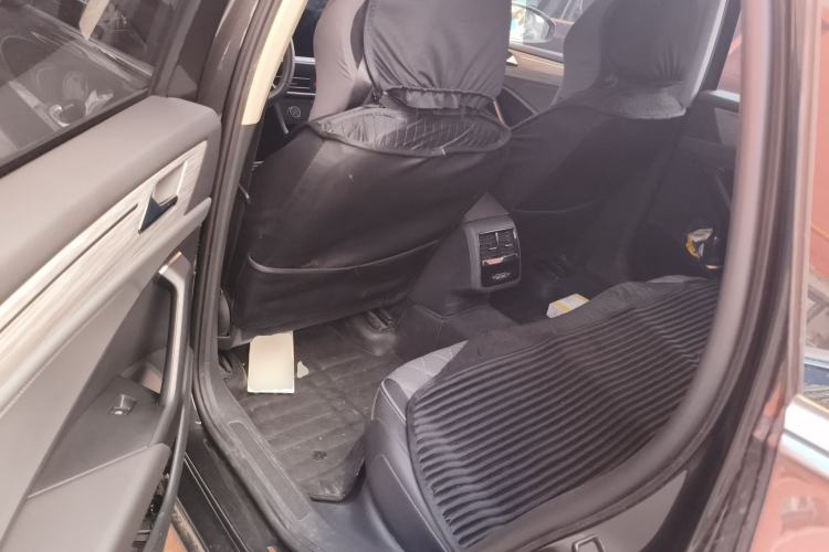 Used Volkswagen Sagitar 2023 300TSI DSG Excellence Edition Left Rear Seat