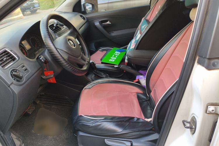 Used Volkswagen Polo 2014 1.6L Automatic Comfort Edition