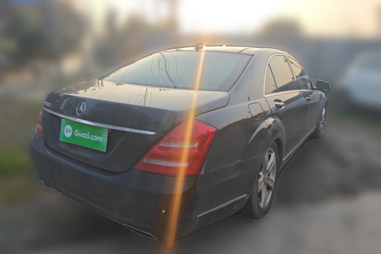 Used Mercedes-Benz S-Class 2011 S 350 L CGI Rear Right 45 Deg