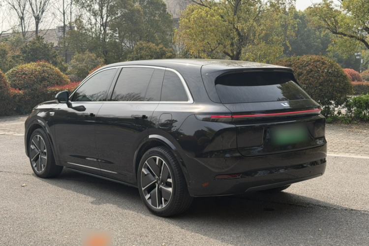 Used Li Auto L7 2025 Pro Smart Refresh Edition
