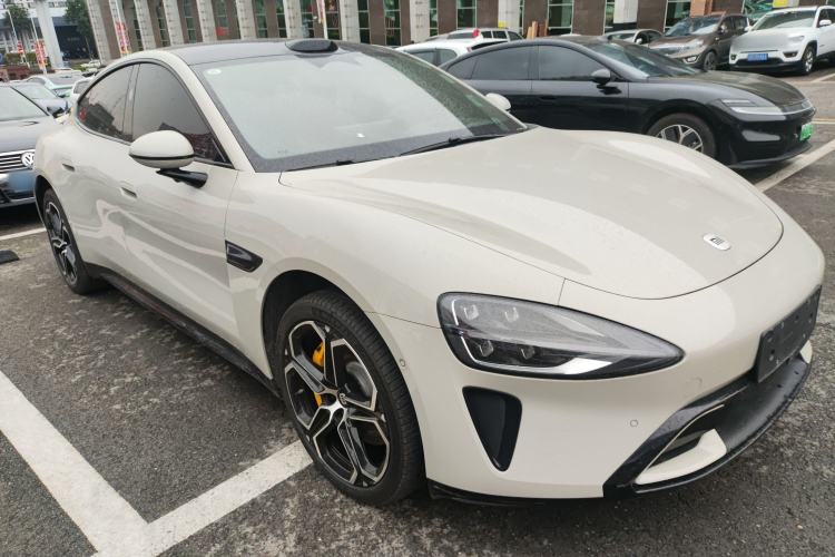 Used Xiaomi Auto SU7 2024 Four-Wheel Drive Ultra-Long Range Advanced Intelligent Driving Max Edition
