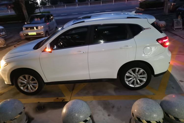 Used Haval H2 2016 Red-Label 1.5T Manual Two-Wheel Drive Luxury Model