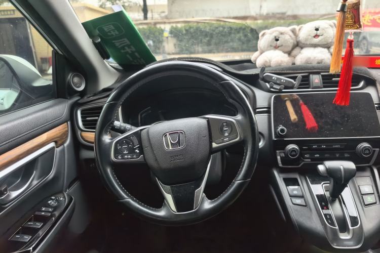 Used Honda CR-V 2017 240TURBO CVT Front-Wheel Drive Fashion Edition