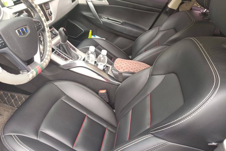 Used Geely Auto Emgrand X7 Sport 2018 1.8TD Automatic Two-Wheel Drive Zhiya Model