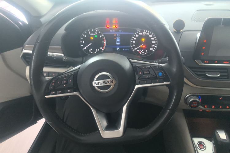 Used Nissan Teana 2021 2.0L XL Upper AD1 Smart Drive & Navigation Edition Steering Wheel
