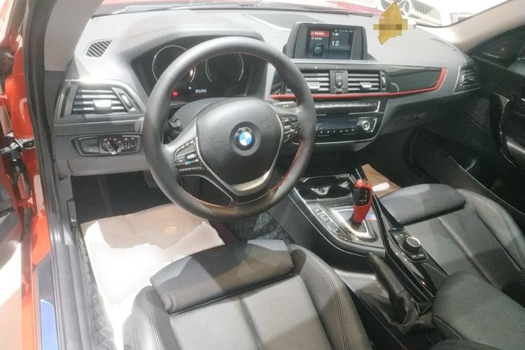 Used BMW 2 Series 2019 225i Sport Design Package Center Console