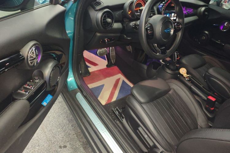 Used MINI MINI 2019 1.5T COOPER CABRIO Artist
