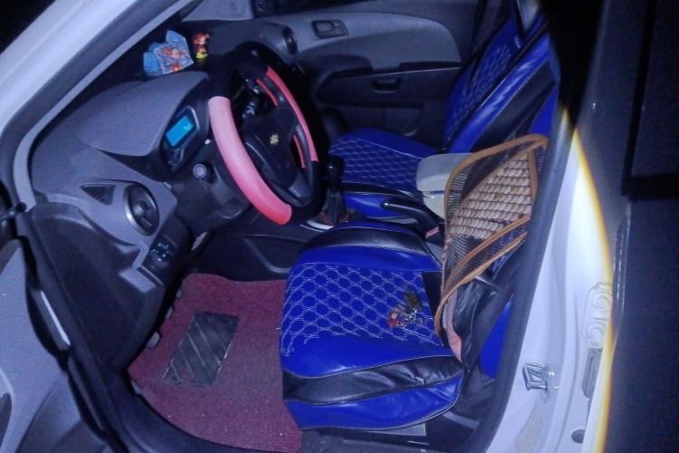 Used Chevrolet Aveo Sonic 2014 Sedan 1.4 SL MT Comfort Edition