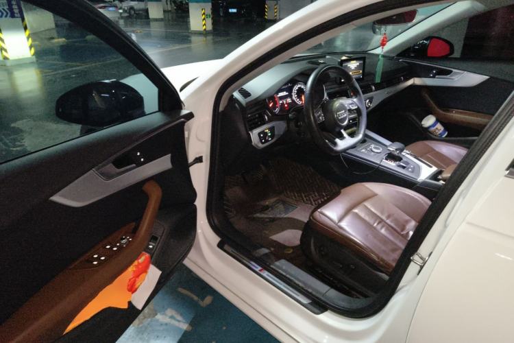 Used Audi A4L 2018 30th Anniversary Edition 45 TFSI quattro Individual Sport Edition
