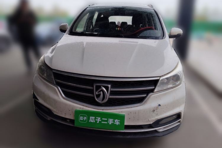 Used Baojun 730 2019 1.5L Manual Fashion Model 7-seater China VI
