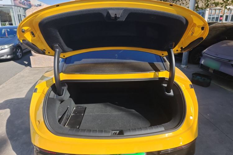 Used Zeekr 007 2024 Four-Wheel-Drive Performance Version 100 kWh
