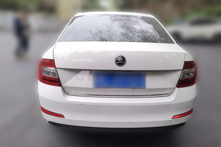 Used Skoda Octavia 2015 1.6L Manual Yijun Edition
