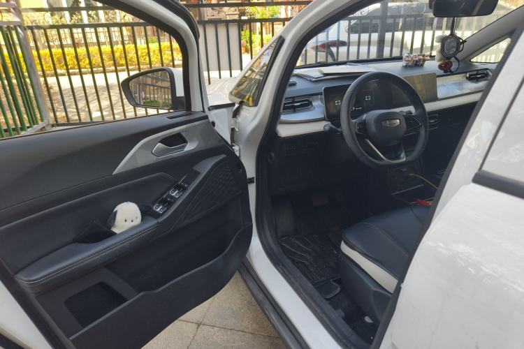 Used Geometry E Firefly 2023 401KM Linglong Tiger 5-Seater Driver Seat